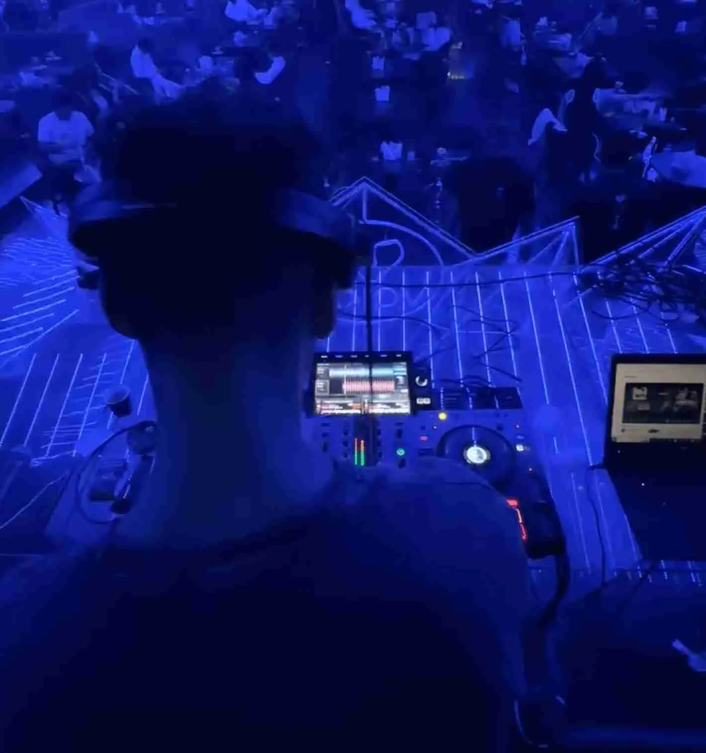 MadCloud live set